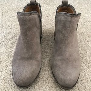 Lucky Brand taupe suede booties